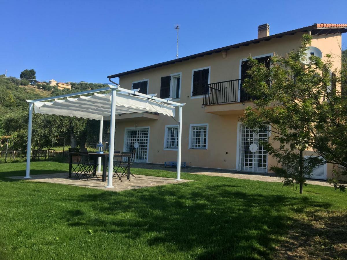 Agriturismo Oltrealmare Civezza Exterior photo
